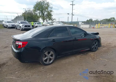 2012 Toyota Camry Se V6 z USA, uszkodzony, nr VIN 4T1BK1FK3CU005560